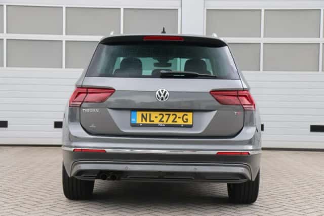 Volkswagen Tiguan (2017) thumbnail 10