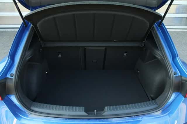 SEAT Leon (2026) thumbnail 18