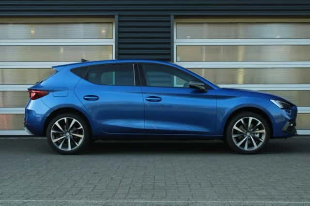 SEAT Leon (2026) thumbnail 3