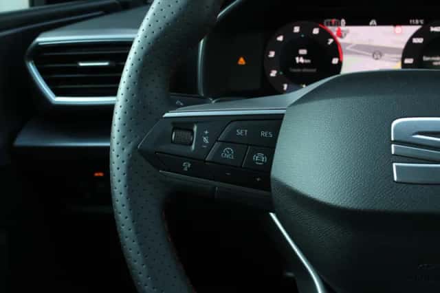 SEAT Leon (2026) thumbnail 26