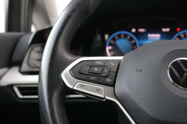 Volkswagen Golf (2022) thumbnail 20