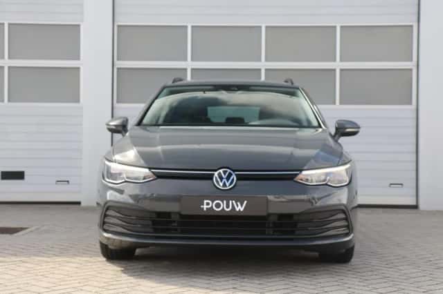 Volkswagen Golf (2022) thumbnail 8