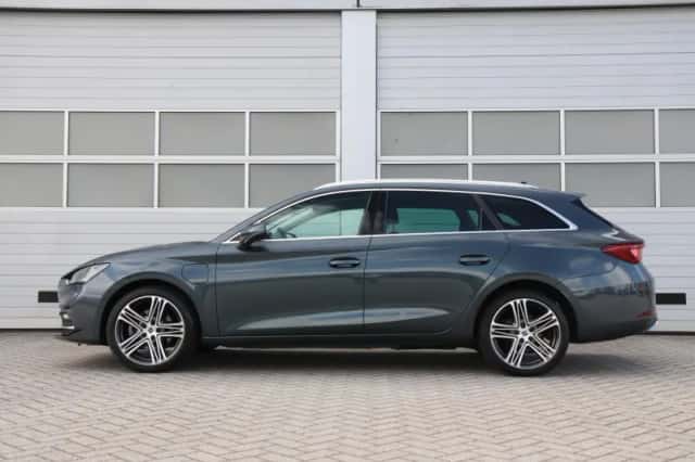 SEAT Leon Sportstourer (2022) thumbnail 13