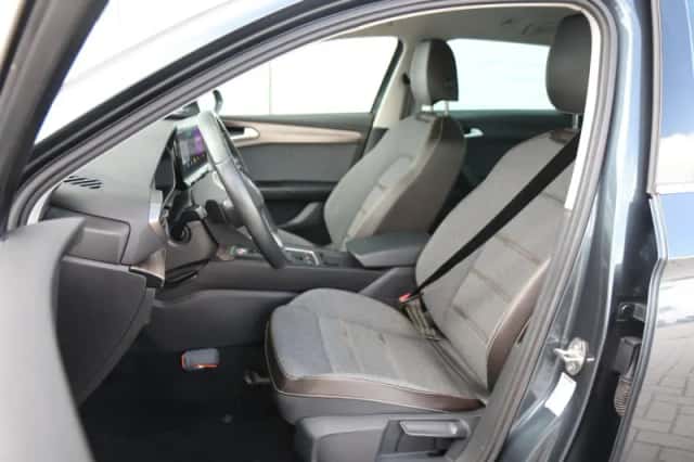 SEAT Leon Sportstourer (2022) thumbnail 4