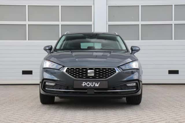 SEAT Leon Sportstourer (2022) thumbnail 8