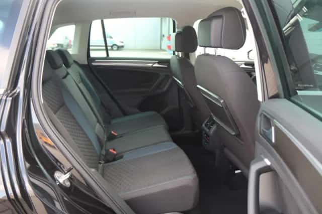 Volkswagen Tiguan (2020) thumbnail 15