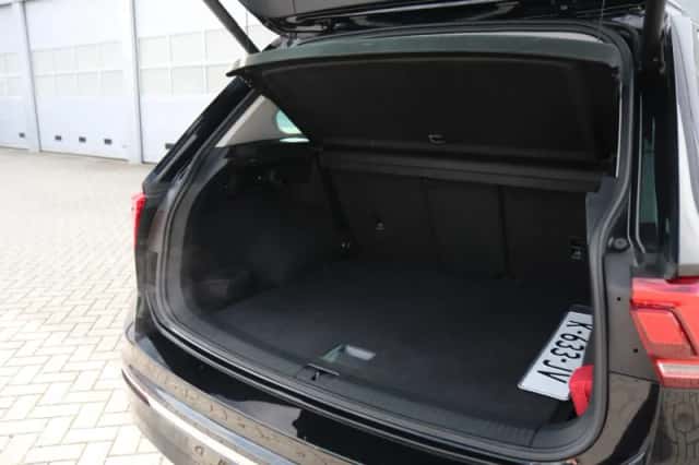 Volkswagen Tiguan (2020) thumbnail 16