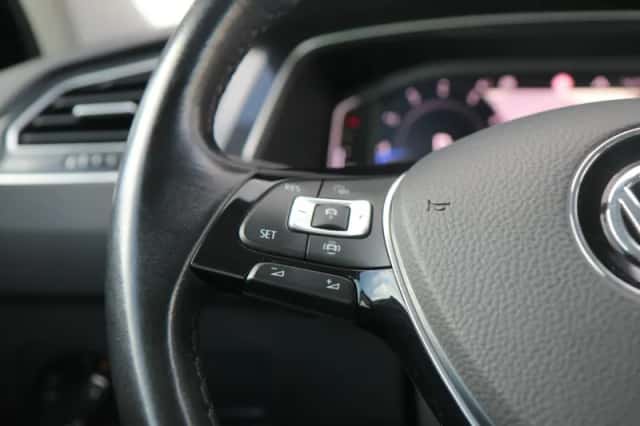 Volkswagen Tiguan (2020) thumbnail 21