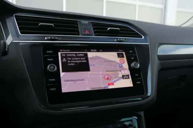 Volkswagen Tiguan (2020) thumbnail 23