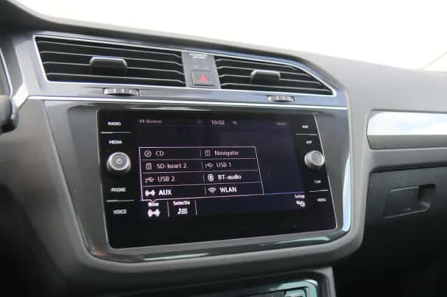 Volkswagen Tiguan (2020) thumbnail 35