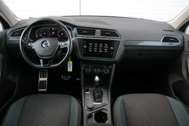 Volkswagen Tiguan (2020) thumbnail 5