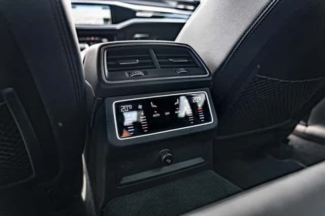 Audi A7 (2023) thumbnail 50