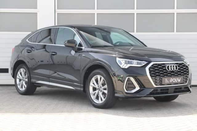 Audi Q3 (2022) thumbnail 8