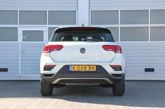 Volkswagen T-Roc (2020) thumbnail 11
