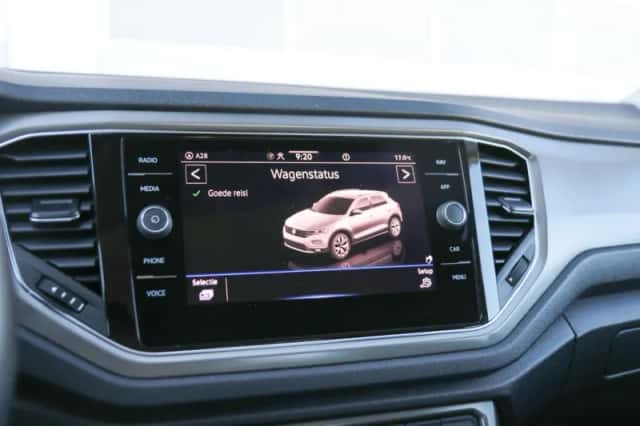 Volkswagen T-Roc (2020) thumbnail 34
