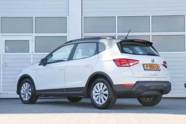 SEAT Arona (2022) thumbnail 11