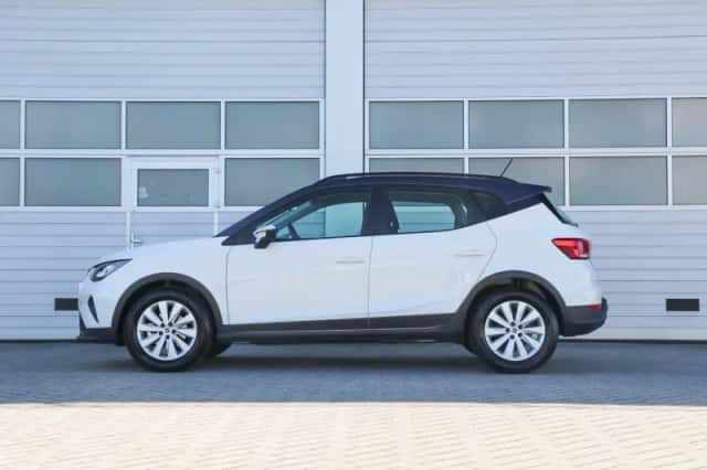 SEAT Arona (2022) thumbnail 12