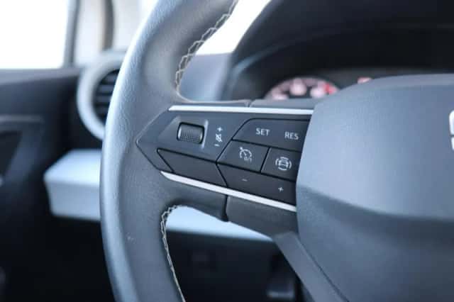 SEAT Arona (2022) thumbnail 20