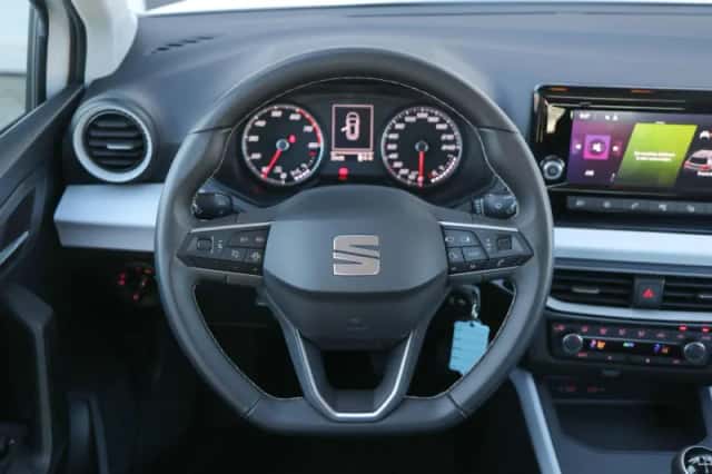 SEAT Arona (2022) thumbnail 30