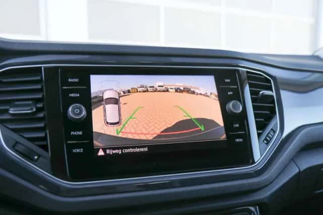 Volkswagen T-Roc (2020) thumbnail 25