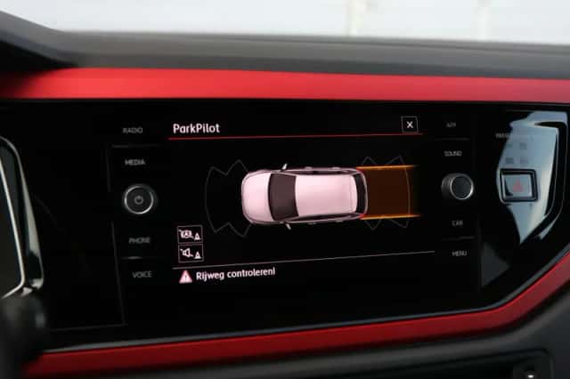 Volkswagen Polo (2020) thumbnail 25