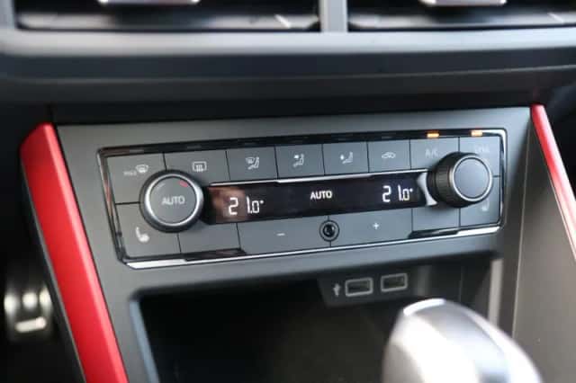 Volkswagen Polo (2020) thumbnail 27