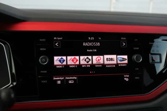 Volkswagen Polo (2020) thumbnail 32