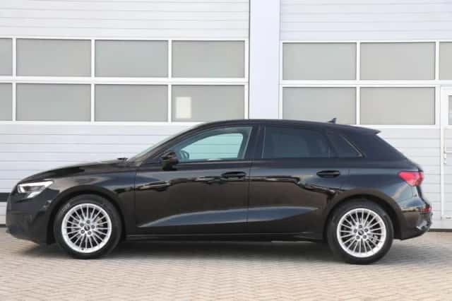 Audi A3 (2022) thumbnail 13