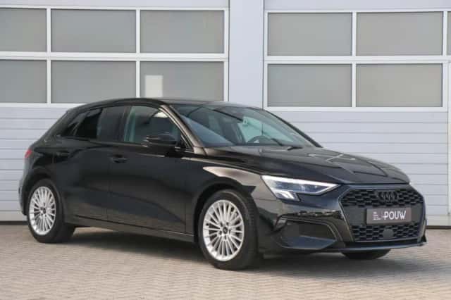 Audi A3 (2022) thumbnail 9