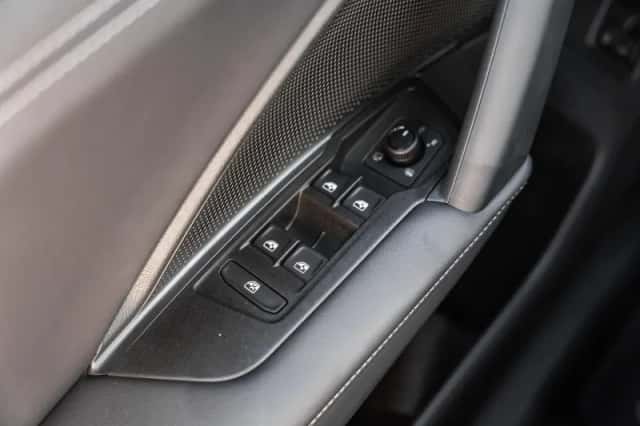 Volkswagen Tiguan (2026) thumbnail 44