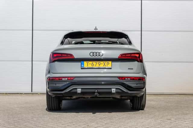 Audi Q5 (2021) thumbnail 11