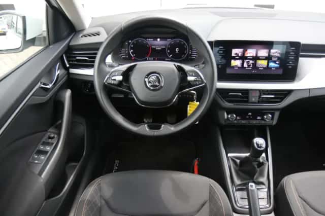 Škoda Scala (2024) thumbnail 18