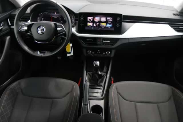 Škoda Scala (2024) thumbnail 5