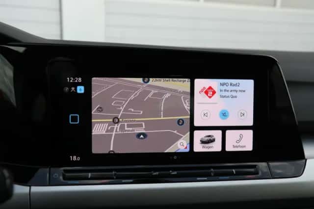 Volkswagen Golf (2021) thumbnail 31