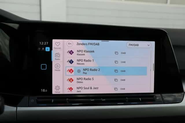 Volkswagen Golf (2021) thumbnail 34
