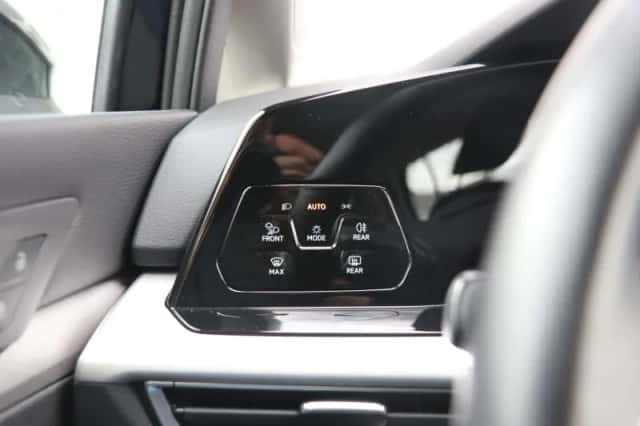 Volkswagen Golf (2020) thumbnail 28