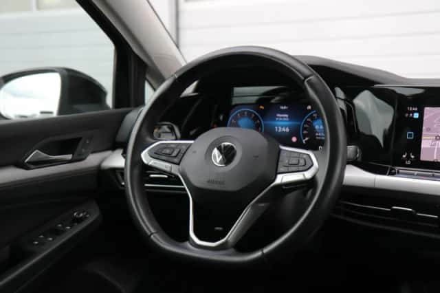 Volkswagen Golf (2020) thumbnail 29
