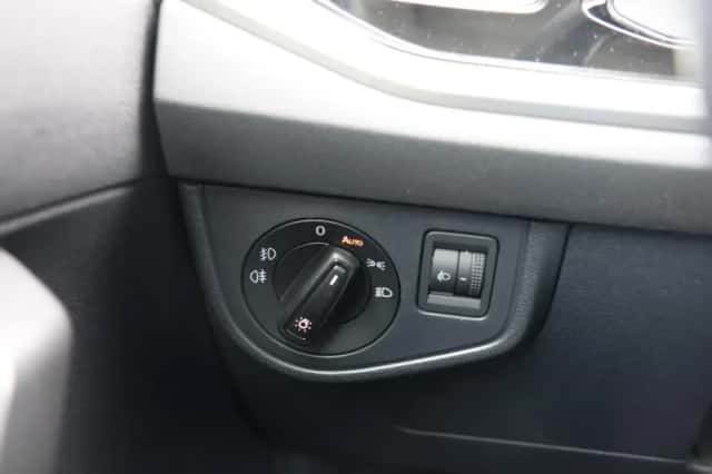 Volkswagen Polo (2018) thumbnail 19