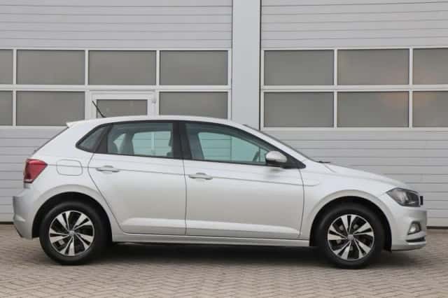 Volkswagen Polo (2018) thumbnail 3