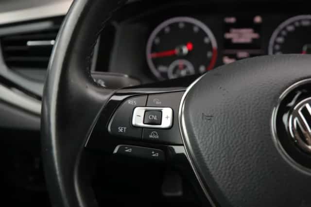 Volkswagen Polo (2018) thumbnail 22
