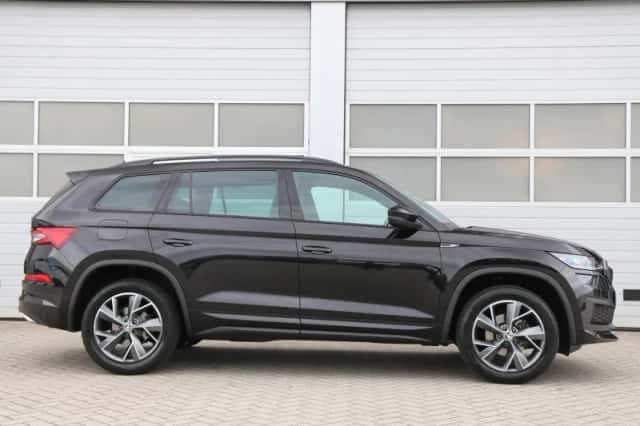 Škoda Kodiaq (2023) thumbnail 3