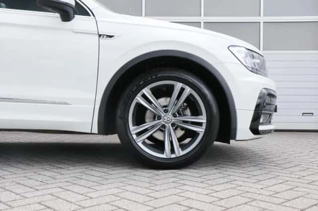 Volkswagen Tiguan (2020) thumbnail 14