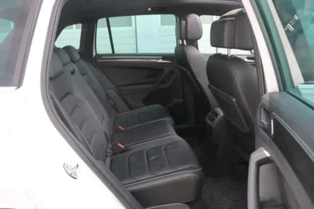Volkswagen Tiguan (2020) thumbnail 16
