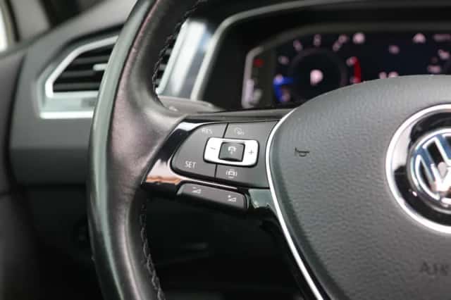 Volkswagen Tiguan (2020) thumbnail 23