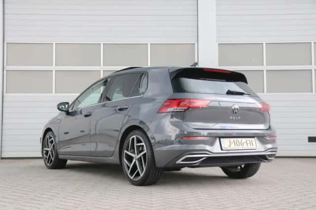Volkswagen Golf (2020) thumbnail 11