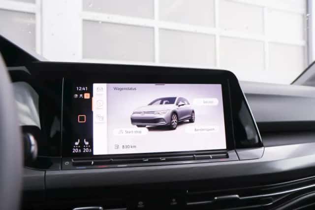 Volkswagen Golf (2020) thumbnail 30