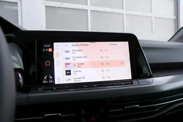 Volkswagen Golf (2020) thumbnail 34