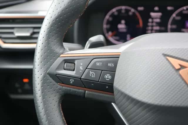 CUPRA Leon Sportstourer (2023) thumbnail 22