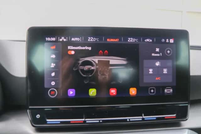 CUPRA Leon Sportstourer (2023) thumbnail 31