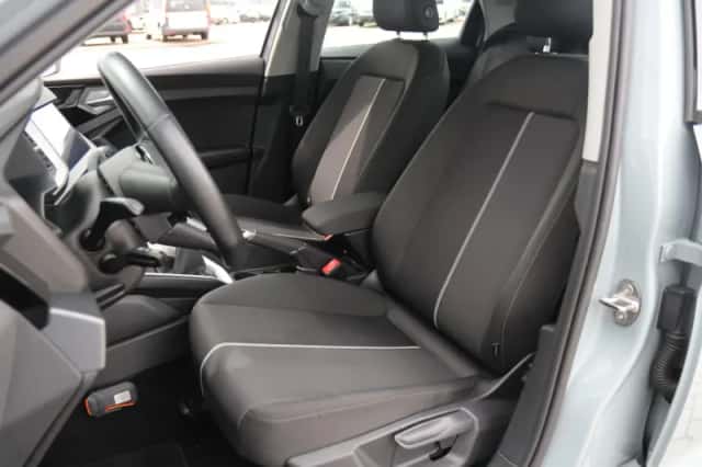 Audi A1 (2023) thumbnail 4